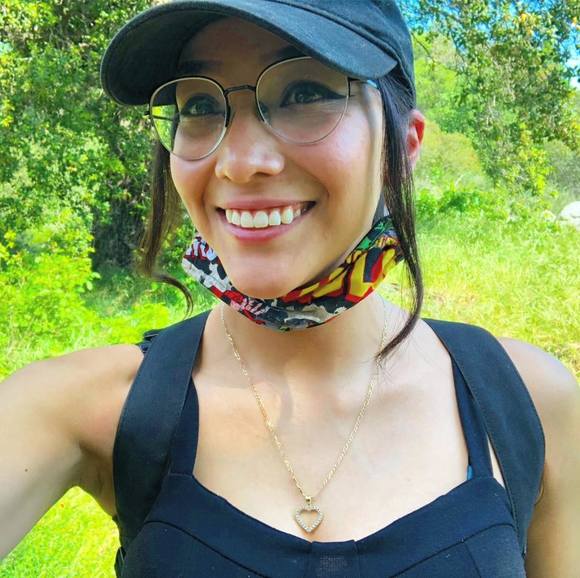 Meet your Posher, Marilyn - Picture 1 of 1